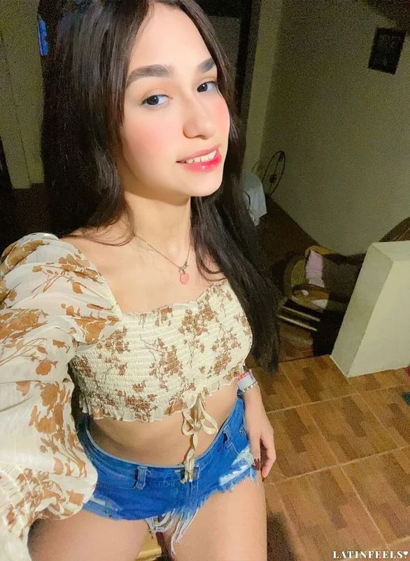 Maria Fernanda, 24